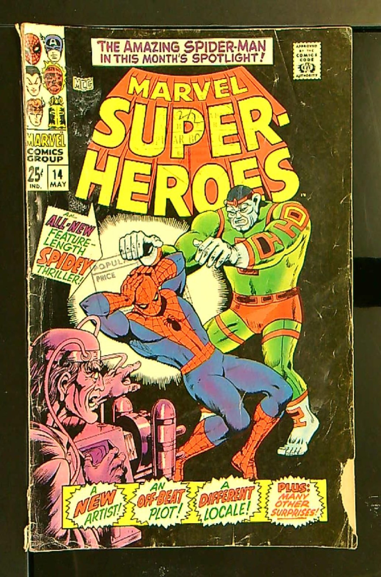 ACTUAL SCAN OF COMIC!<br>Distribution Stamp & Pen on Cover - See Scan Cover of Marvel Super-Heroes (Vol 1) #14. One of 250,000 Vintage American Comics on sale from Krypton!