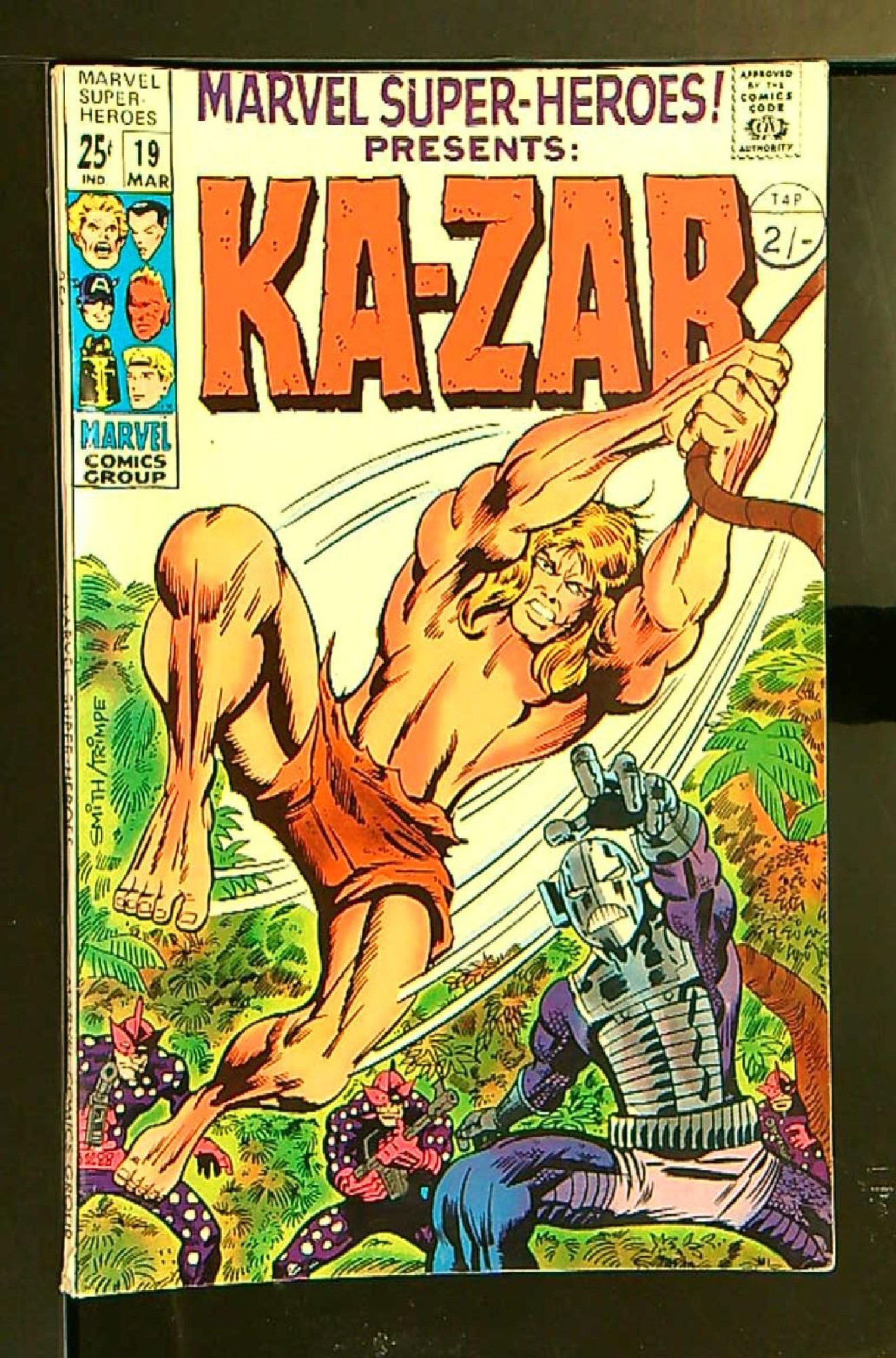 ACTUAL SCAN OF COMIC!<br>Distribution Stamp on Cover - See Scan Cover of Marvel Super-Heroes (Vol 1) #19. One of 250,000 Vintage American Comics on sale from Krypton!